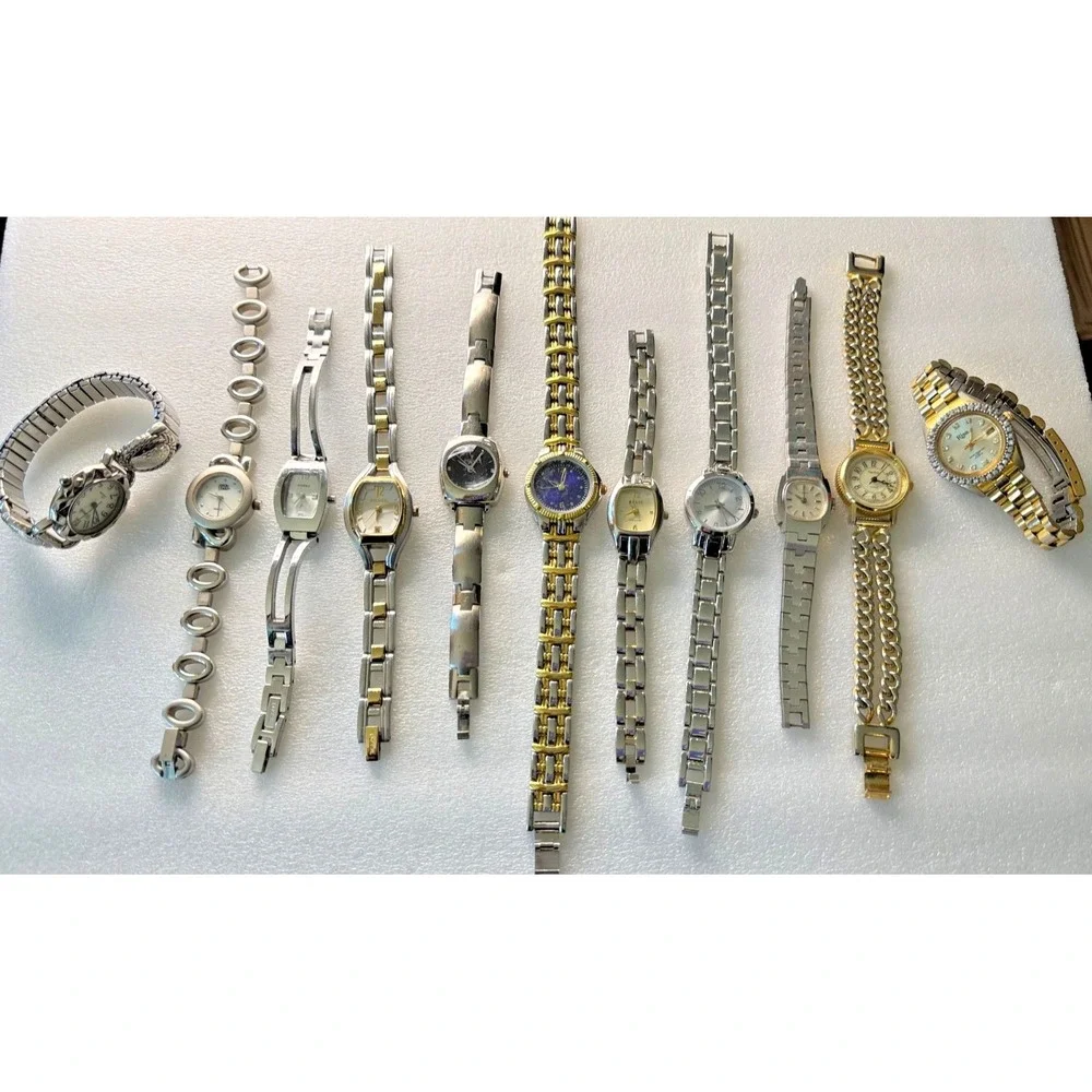 Lot of 11 Vintage Women's Watches Gold‎ Tone Silver Tone Fossil Relic Armitron